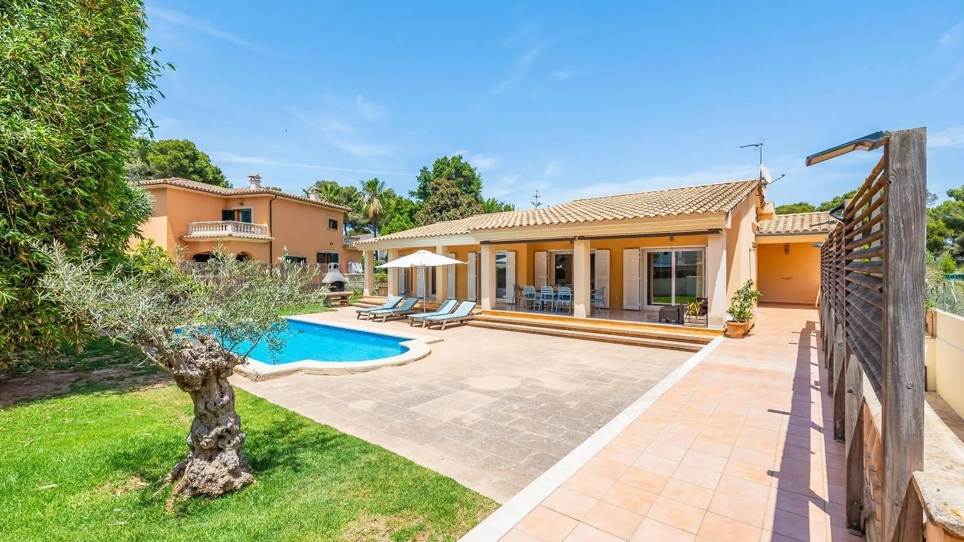 Villa Ramon Playa de Palma  Holiday home Playa de Palma (Mallorca)